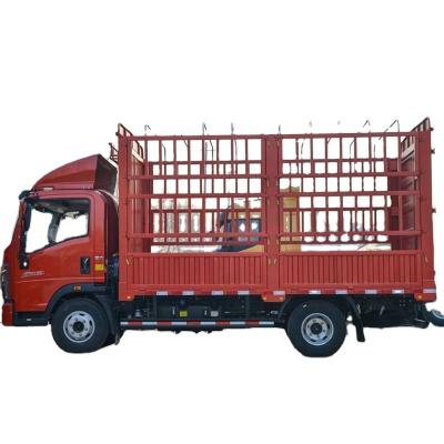 China Promotion Product Dongfeng 4x2 Diesel Euro 2 Lhd 7995x2330x2600mm Flatbed Fence Van Cargotruck 8 for sale