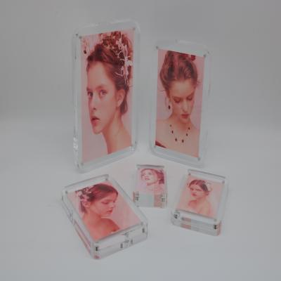 China Factory Plastic Chinese Acrylic Magnetic Photo Block Frame Acrylic Round Corner Photo Frame for sale