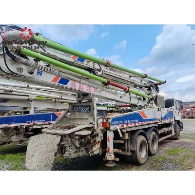 China 2011 Zoomlion 37m Concrete Pump Truck with ISUZU Chassis and Powerful Diesel Engine for sale