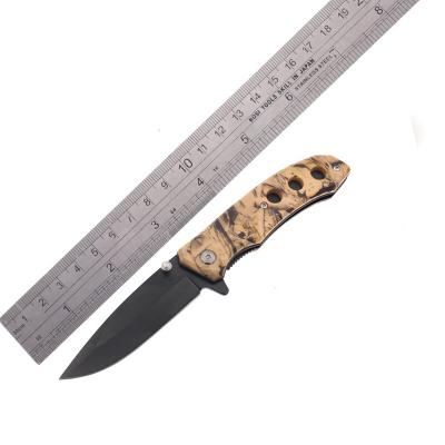 China Thumb Knob EDC Tool Survival Camouflage Folder Knife for sale