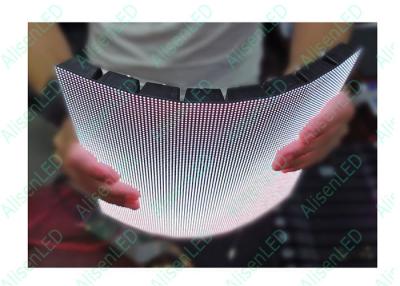 Cina Lo schermo flessibile all'aperto IP68 P2.54, 2.97mm, 3.1mm, 3.8mm, 3.9mm, 5mm del LED ha curvato il video schermo in vendita