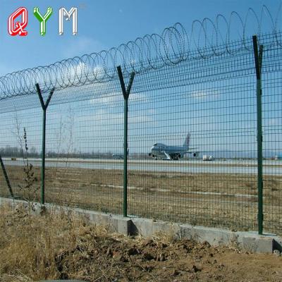 China Easily Assembled Jail Barbed Wire Fencing Galvanized Airport Fence for sale