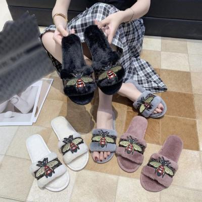 China Luxury designer Embroidery Bee Open Toe Ladies Slippers fashion trend newcomer bedroom home furry trend for sale