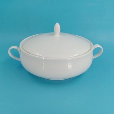 China Sustainable Hot Sale Porcelain Ceramic Soup Tureen Cooking Pot With Lid And Handle for sale