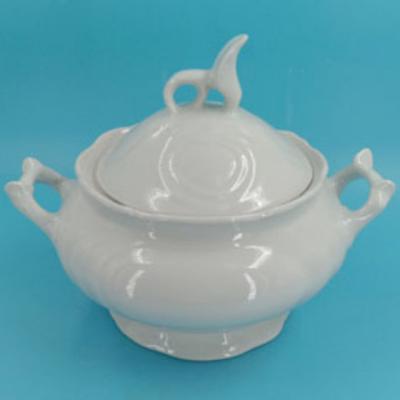 China Sustainable Hot Sale Porcelain Ceramic Soup Tureen Cooking Pot With Lid And Handle for sale