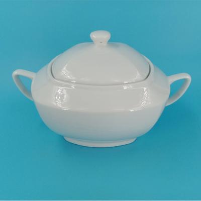 China Good high quality viable kitchen cookware ceramic noggin bowl casserole pot soup pots with lid for sale