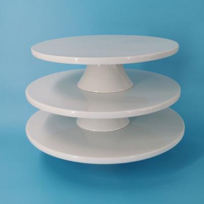 China Viable New Arrival Porcelain Cake Dish Round Birthday Party Wedding Cake Stand White for sale