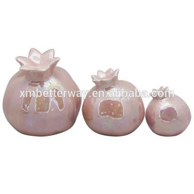 China Modern hot sale personalized ceramic pomegranate for home decoration for sale