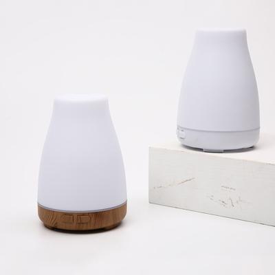 China Wholesale Room Hotel Fragrance Machine Aroma Diffuser Essential Oil Humidifier Led Ultrasonic Portable Electric Aroma Diffuser Small for sale