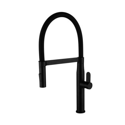 中国 Modern Commercial Matte Black Pull Out Kitchen Brass Single Lever High Arc Silicone Spout Single Lever Faucet 販売のため