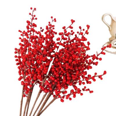 China Home Indoor Red Moss Christmas Holly Garden Decoration Artificial Fruit Red Berry Flowers for sale