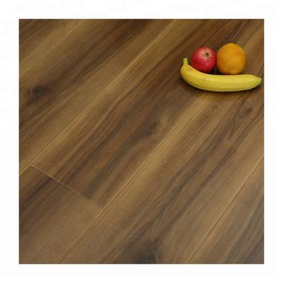 China China Wholesale Elegant Hardwood Engineered Pine Flooring for sale