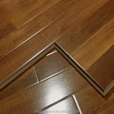 China Indoor High Glossy 12mm HDF Laminate Flooring for sale