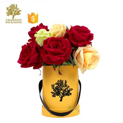 China Recyclable Paper Flower Box Cardboard Round Flower Box For Rose Flower Packaging for sale