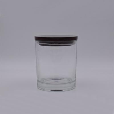 China High Quality Recycled Clear Glass Home Decoration Candle Jar With Metal Or Wooden Lid for sale