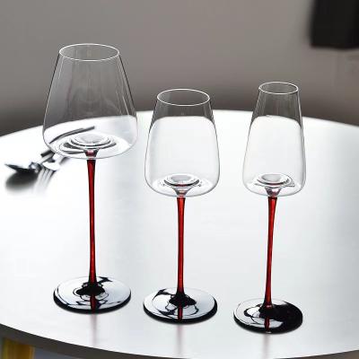 China Eco-Friendly Elegant Red Wine Glass Goblet Clear Round Wine Glasses For Party for sale