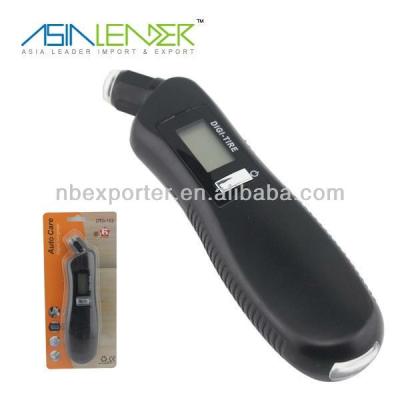 China Compact Design Deluxe 3 in 1 Digital Tire Gauge Light digi tire gauge for sale