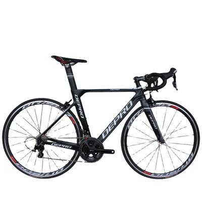 China New full carbon fiber 700c carbon fiber road bicycle for man for sale