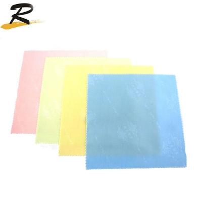 China Clean Cheap Colorful Microfiber 180gsm Eyeglass Lens And Mobile Phone Screen Cleaning Cloth for sale