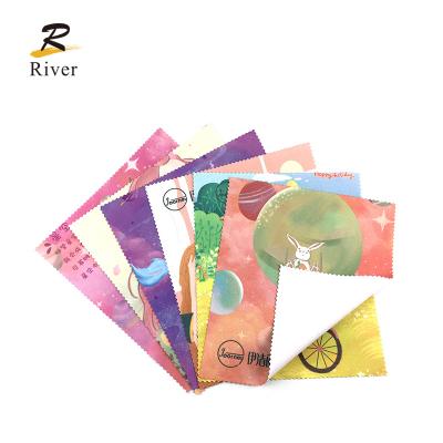 China Full Printing Glass Clean Heat Transfer Printing Microfiber Glass Cleaning Cloth Eyeglass Clean Cloth for sale