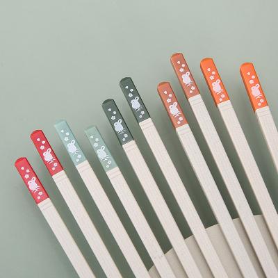 China Disposable China Fiberglass Chopsticks For Eating Cutlery Set Korean Spoon And Chopstick Set Chinese Sushi Food Kitchen Tableware for sale