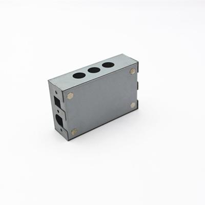 China Precision RF Armature Case Enclosure Sheet Metal Parts Stamping Board Iron Customized EMI for sale