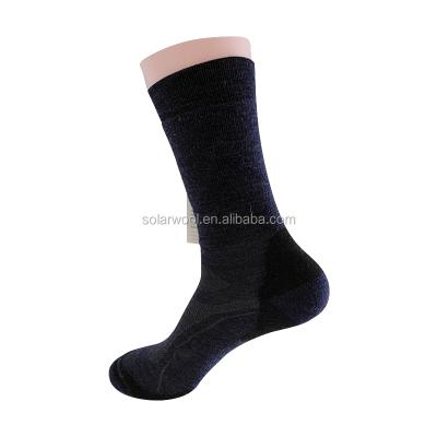 China Logo Mens Winter Warm Stocking custom made QUICK DRY knitting machine wholesale circular 144N long Hign Chunky Hiker Socks for sale