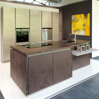 China Full Modern Kitchen Cabinet High Gloss Finish Complete Home Improvement Kitchen For Remodeling for sale