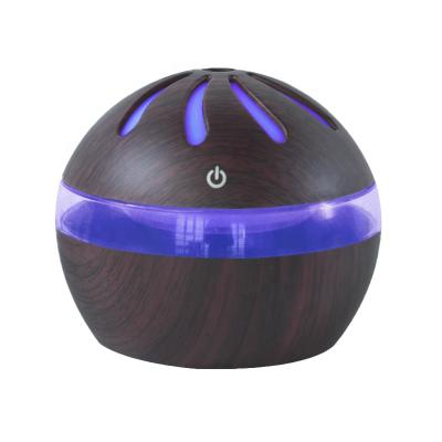 China Car Home Appliance 300ml Humidifier Ultrasonic LED Light Portable Air Humidifier for sale