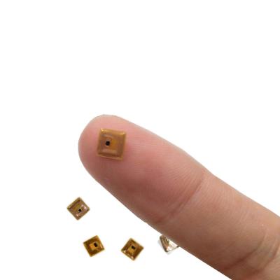 Chine Diamètre programmable 20/25/30/35mm de petites tailles d'étiquettes de NFC de FPC RFID à vendre