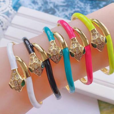 China FASHIONABLE Snake Head Brass Colored Gold Plated Gemstone Bracelet For Party for sale