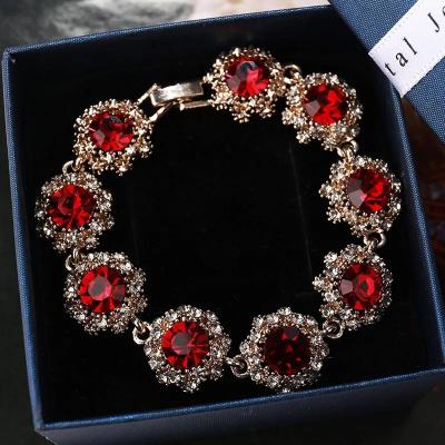 China Vintage Wholesale Women's Crystal Bling Bracelets Charming Rhinestone Bracelet for sale