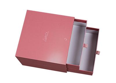 Chine Luxprinters Art Paper Luxury Gift Boxes avec le ruban w33cm à vendre