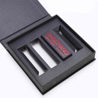 China OEM Logo Cardboard Packaging Box , Glossy Magnetic Folding Gift Boxes for sale