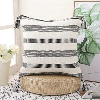 China Sustainable Handmade Morocco Tassel Cushions Home Decor Sofa Cushion Cover Geometric Design Tufted Soft Pillowcase for sale