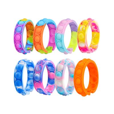 China Washable and Eco-friendly Custom Logo Kids Push Bubble Sensory Wristband Silicone Relaxation Wristband Finger Squeeze Restless Person Wristband for sale