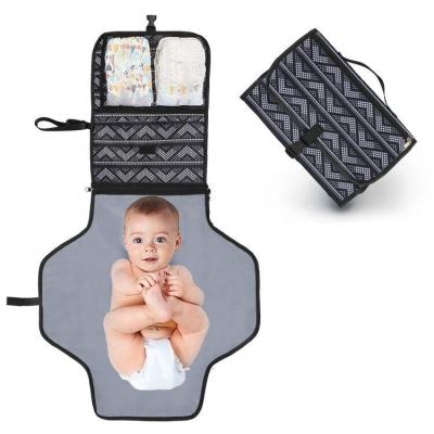 China New Design Water Resistant Travel Lightweight Diaper Pad Portable Nylon Changing Pad Baby Changing Pad Station for sale