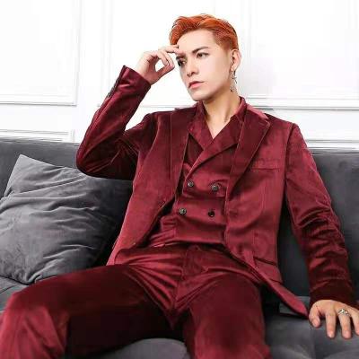 China Decorated anti-shrink men's suits in the golden version of the Korean young gentlemen's light and mature men's velvet suits for sale