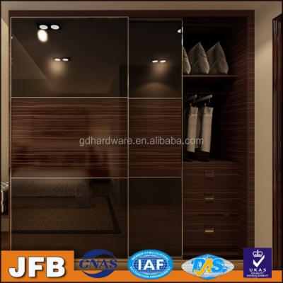 China Moisture proof 3 sliding door smoothly moving wardrobe /fitting sliding door wardrobe /bedroom sets for sale