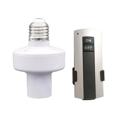 China High Quality Durable Screw 1 Pcs E27 LED Light Lamp Base Holder With Wireless Remote Control Switch Bulb Socket for sale