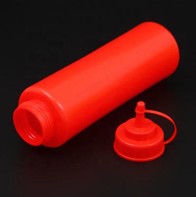 China Low MOQ 8oz 12oz 16oz 24oz Kitchen Food Cooking Accessories Condiment Dispenser Plastic Squeeze Bottle For Sauce Bottle Ketchup for sale