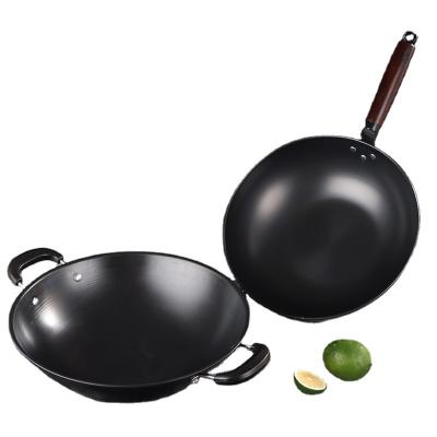 China Viable Cookware High Quality Chinese Wok Cast Iron Set Large Wok Pot for sale