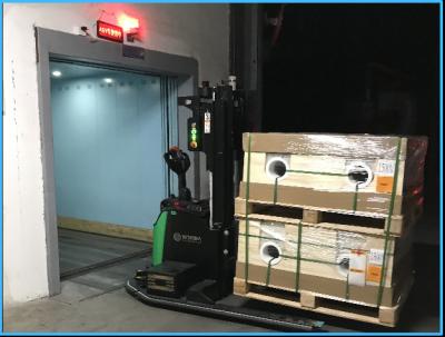 中国 Iron Aluminum Phosphate Battery AGV 2 Hour Charge Automated Guided Vehicle 24 Hour Endurance 販売のため