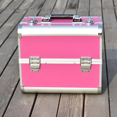 China Durable Makeup Case Box Travel Train Case Organizer Beauty Box Vanity Case for sale