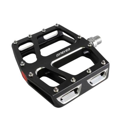 China Mountain Bikes Mountain Bike Bicycle Pedal Road Bike Supporting Ultralight Pedal Aluminum Alloy Pedal for sale