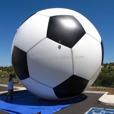 China 2021 best hot sale pvc giant inflatable football,giant inflatable soccer ball for advertising for sale