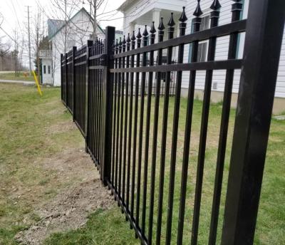 China Easily Assembled High Quality Aluminum Material Outdoor Fence Low Wall Picket Privacy Barrier for sale