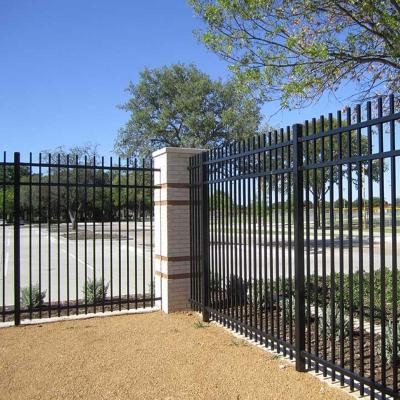 China Easily Assembled DIY Garden Metal Fence Custom Border Decorative Privacy Factory Safety Steel Barrier for sale