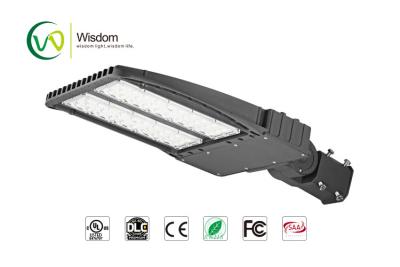 China Outdoor 200W Shoebox area LED Parking Lot Lights Slip fitter 24200 lumens 4000 K UL DLC AC 120-277 V // WSD-SB15W27 for sale