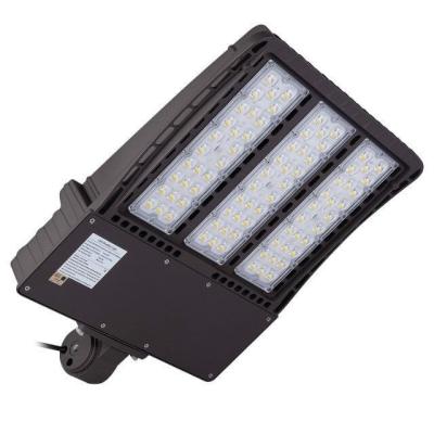 China Heavy Duty Built Wall Mounted Parking Lot Lights 5000k 6000k 4000k 300w Daylight Sensor for sale